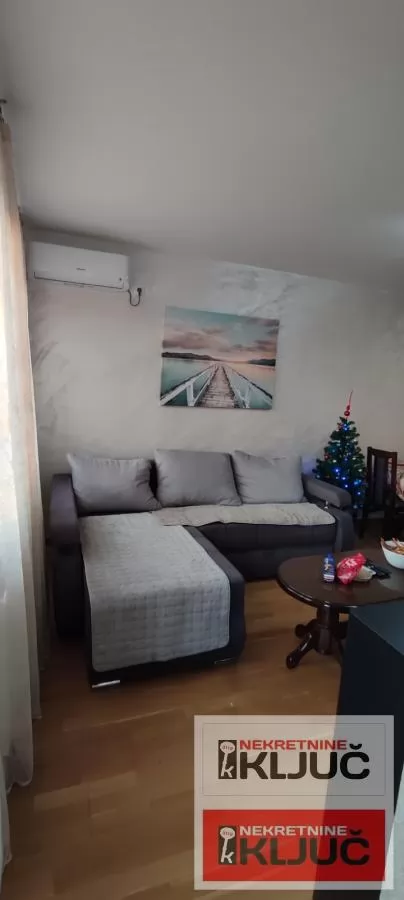 ROTKVARIJA,48m 2,DVOSOBAN 5