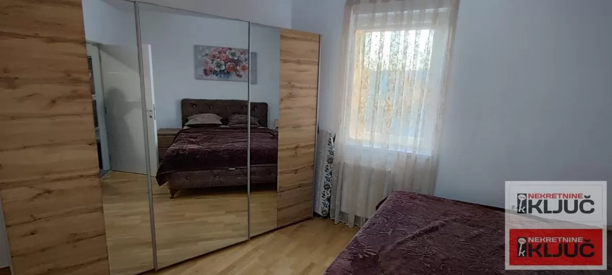 ROTKVARIJA,48m 2,DVOSOBAN 9