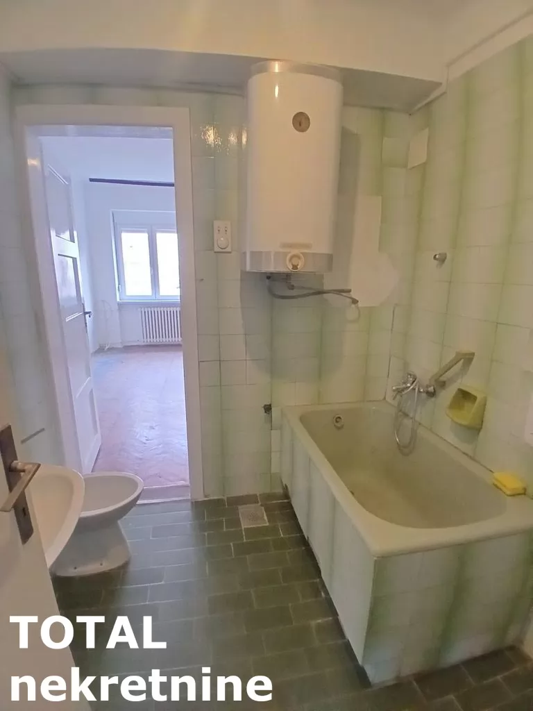 Stan,NOVI SAD,CENTAR,kv: 77.00, € 234000, ID: 1101912 11