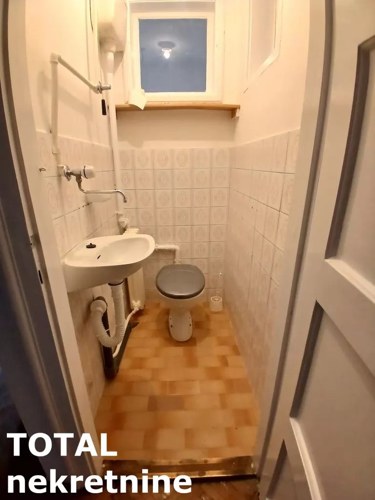 Stan,NOVI SAD,CENTAR,kv: 77.00, € 234000, ID: 1101912 13