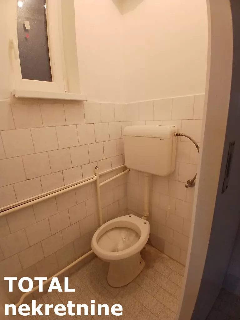 Stan,NOVI SAD,CENTAR,kv: 77.00, € 234000, ID: 1101912 14