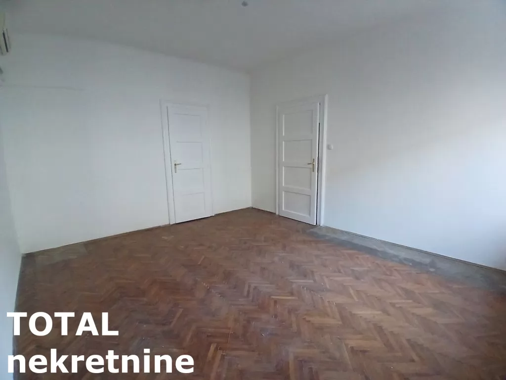 Stan,NOVI SAD,CENTAR,kv: 77.00, € 234000, ID: 1101912 2