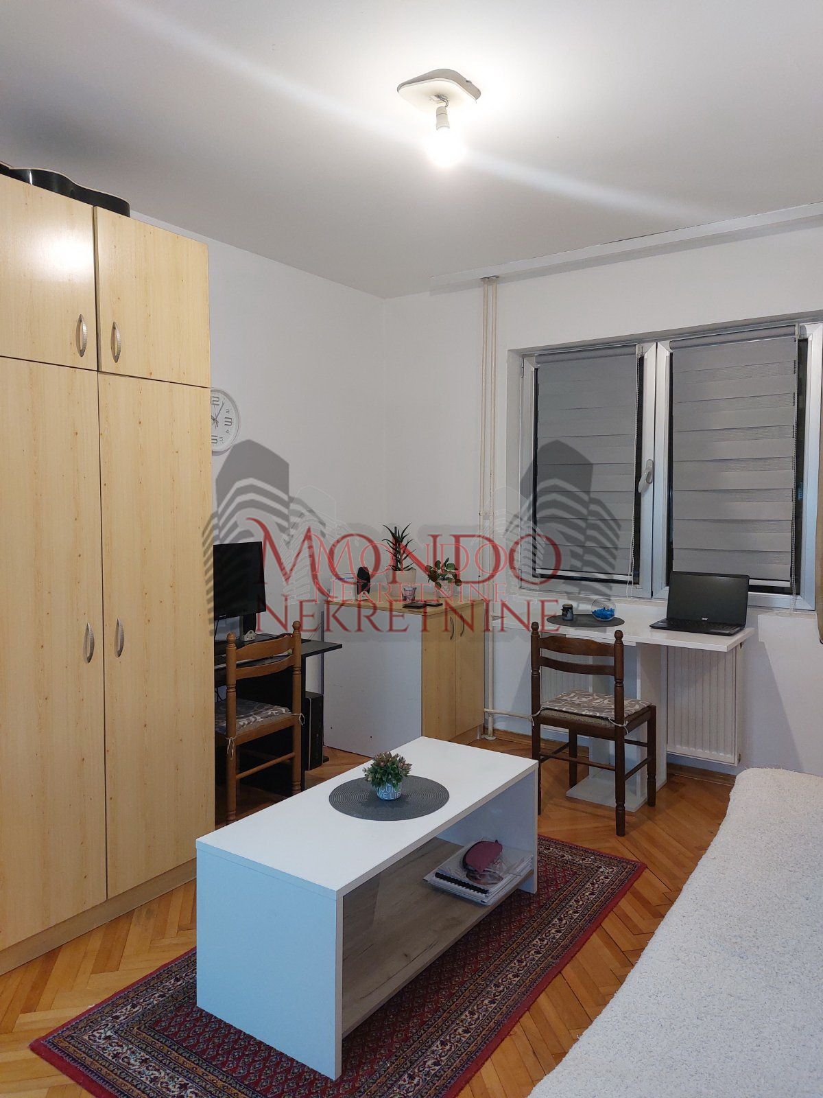 Garsonjera kod Doma zdravlja. 5