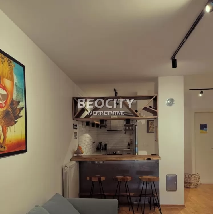 Dvosoban stan, 63 m2, Palilula, Starine Novaka ID: 127662 2