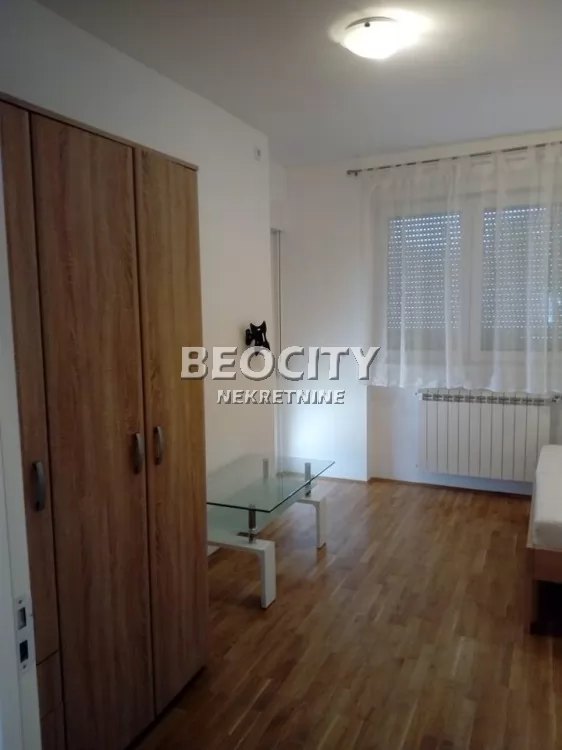 Trosoban stan, 59 m2, Vračar, Njegoseševa ID: 127658 3