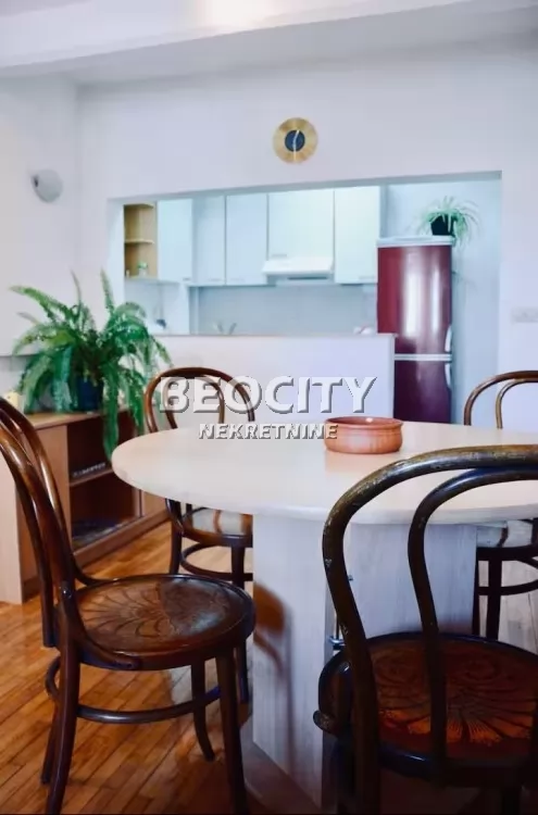 Dvosoban stan, 40 m2, Dorćol, Gospodar Jevremova ID: 127690 2