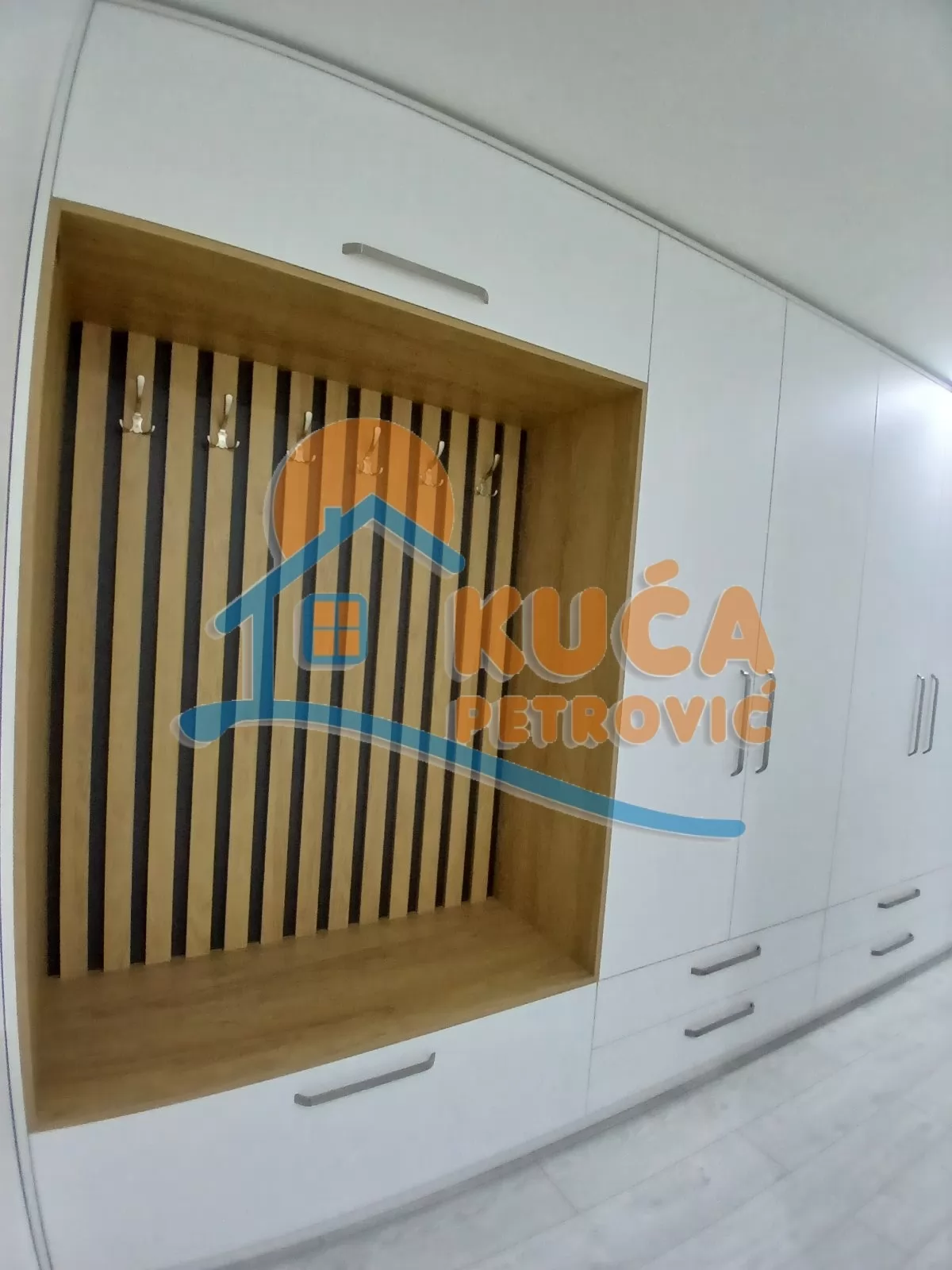 Dvosoban stan, 70 m2, Pantelej, Bulevar Svetog Pantelejmona ID: i-015578 12