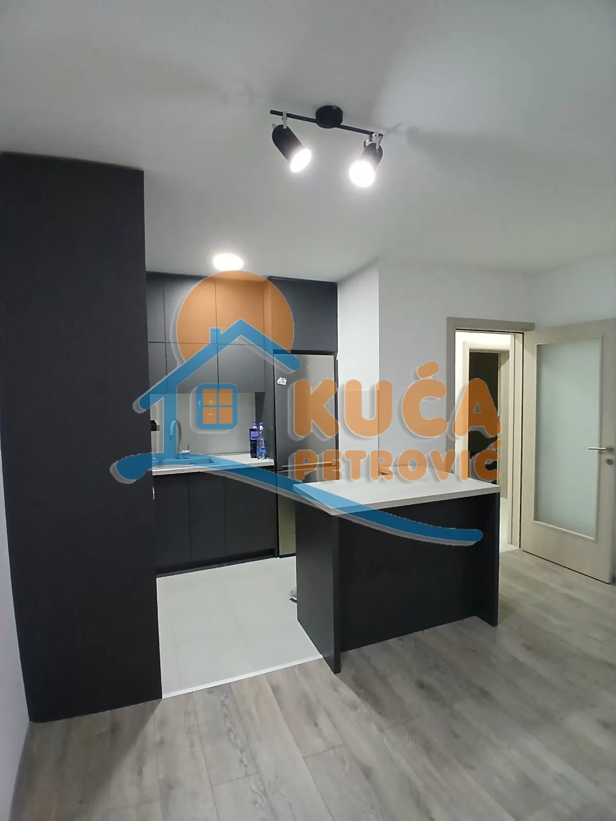 Dvosoban stan, 70 m2, Pantelej, Bulevar Svetog Pantelejmona ID: i-015578 2