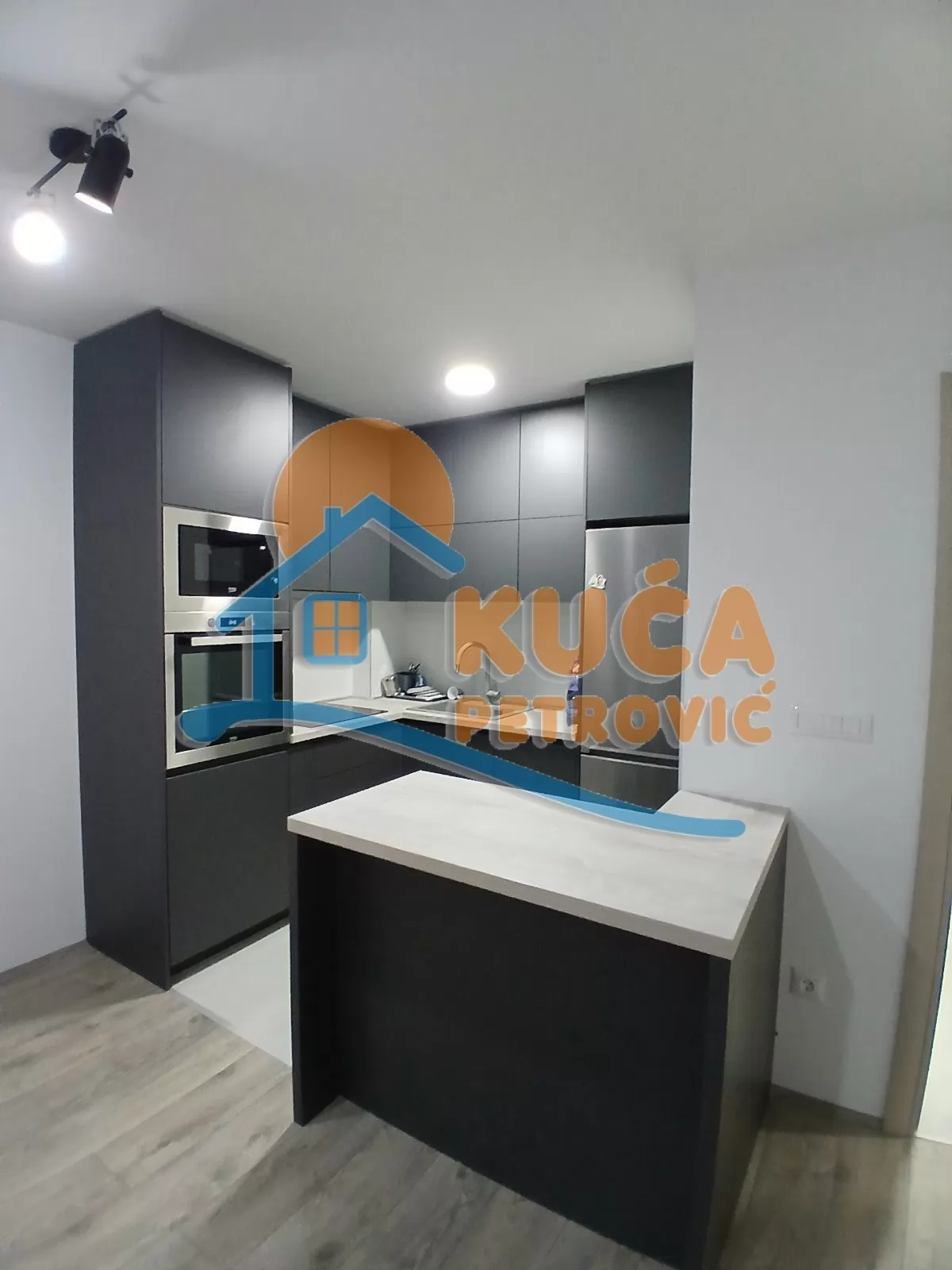 Dvosoban stan, 70 m2, Pantelej, Bulevar Svetog Pantelejmona ID: i-015578 3