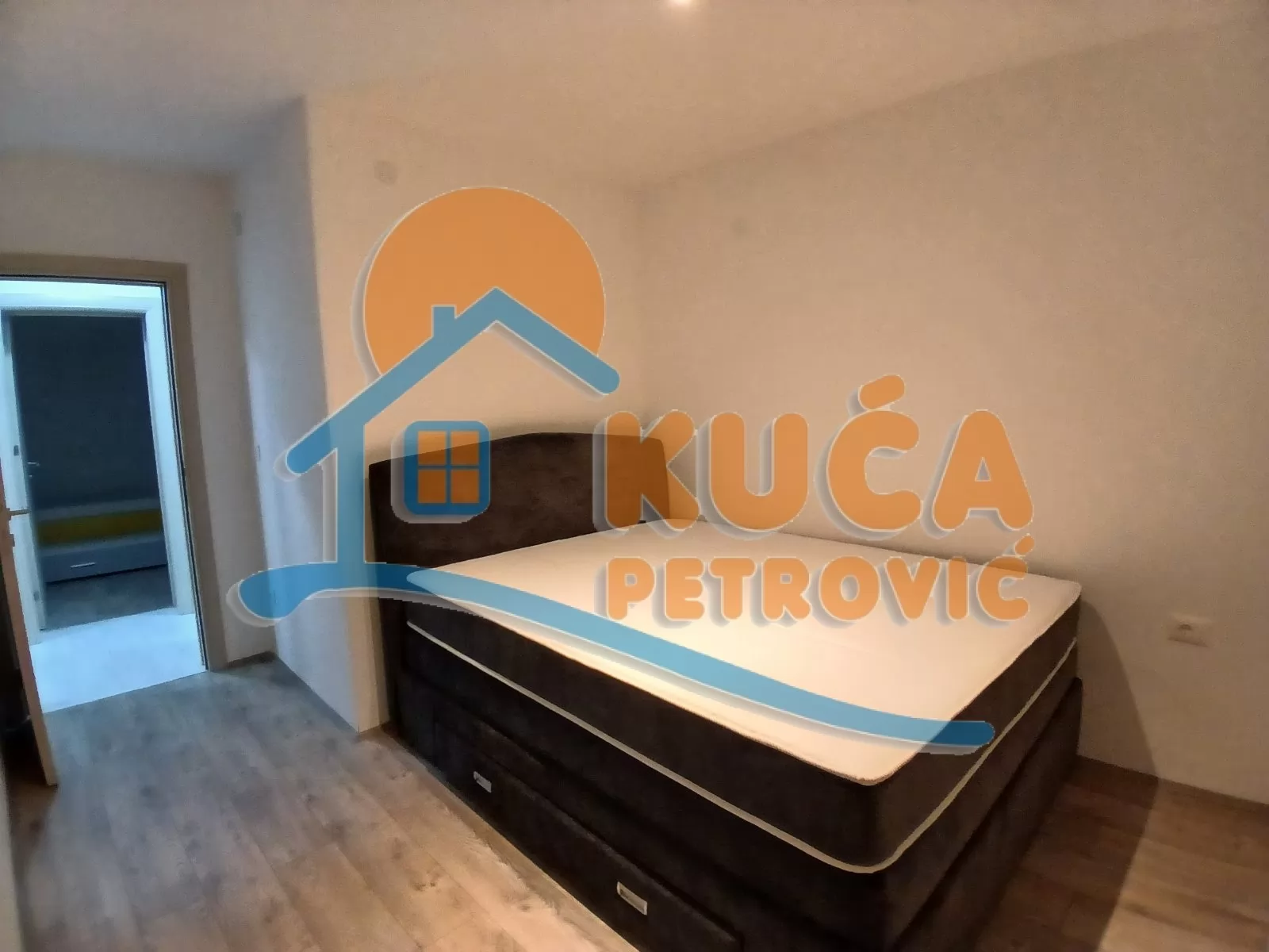 Dvosoban stan, 70 m2, Pantelej, Bulevar Svetog Pantelejmona ID: i-015578 5