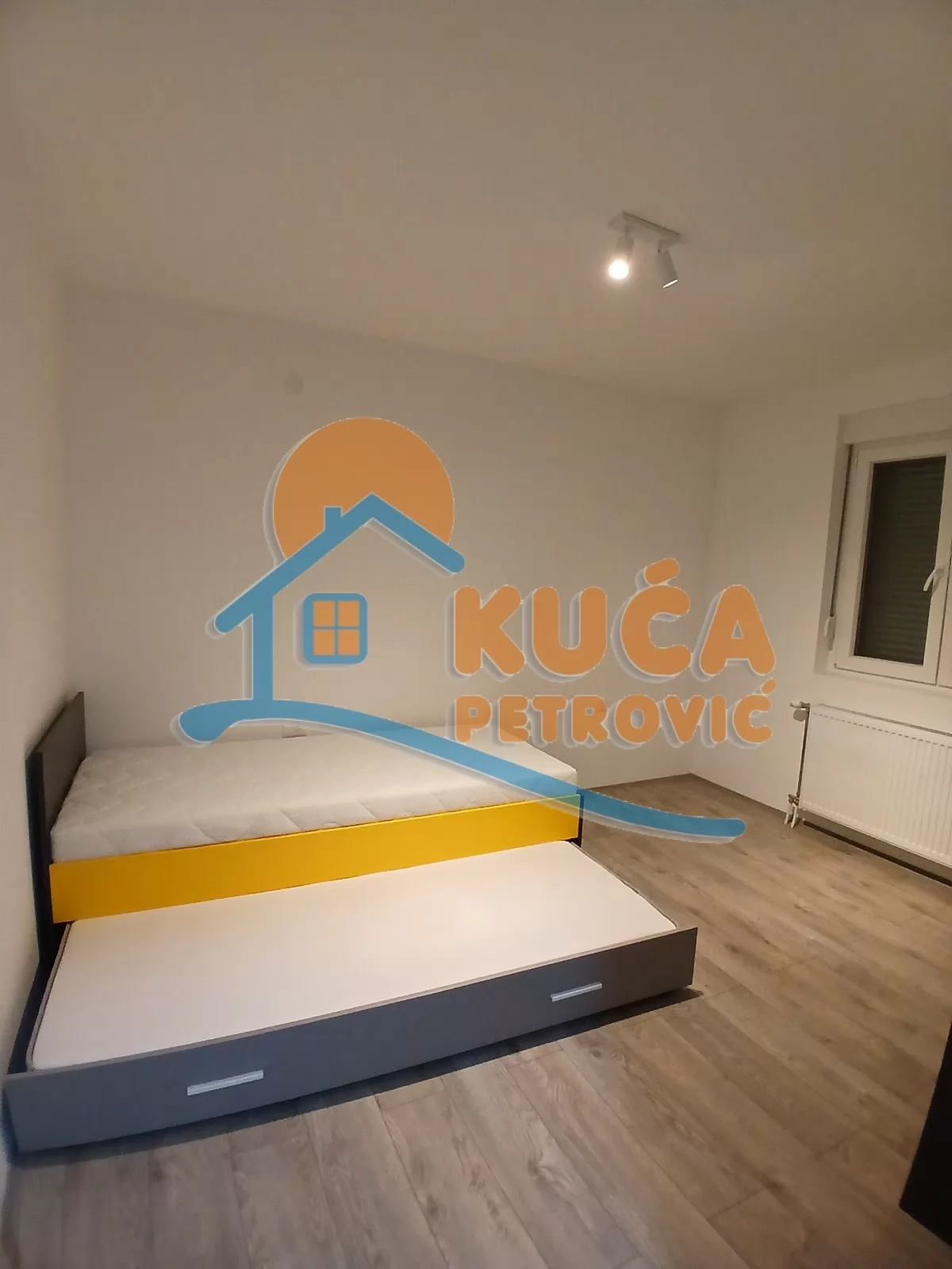 Dvosoban stan, 70 m2, Pantelej, Bulevar Svetog Pantelejmona ID: i-015578 8