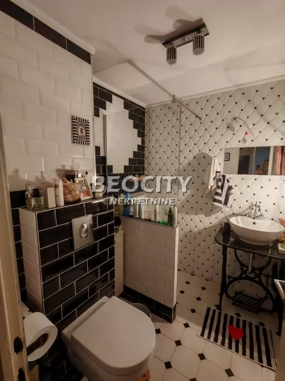 Dvosoban stan, 85 m2, Bežanijska kosa, Viktora Novaka ID: 127547 12