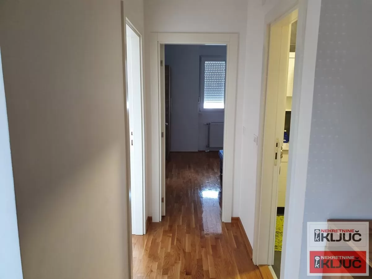 PODBARA IZDAJE SE DVOIPOSOBAN NAMEŠTEN STAN 14