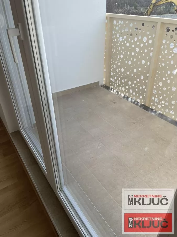 PETROVARADIN, 28m2, Garsonjera, Nova 9