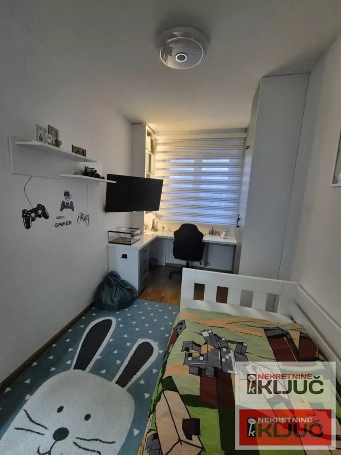 BLIZINA RIBLJE PIJACE, 66m2, Trosoban, Polunamešten, Novogradnja 17