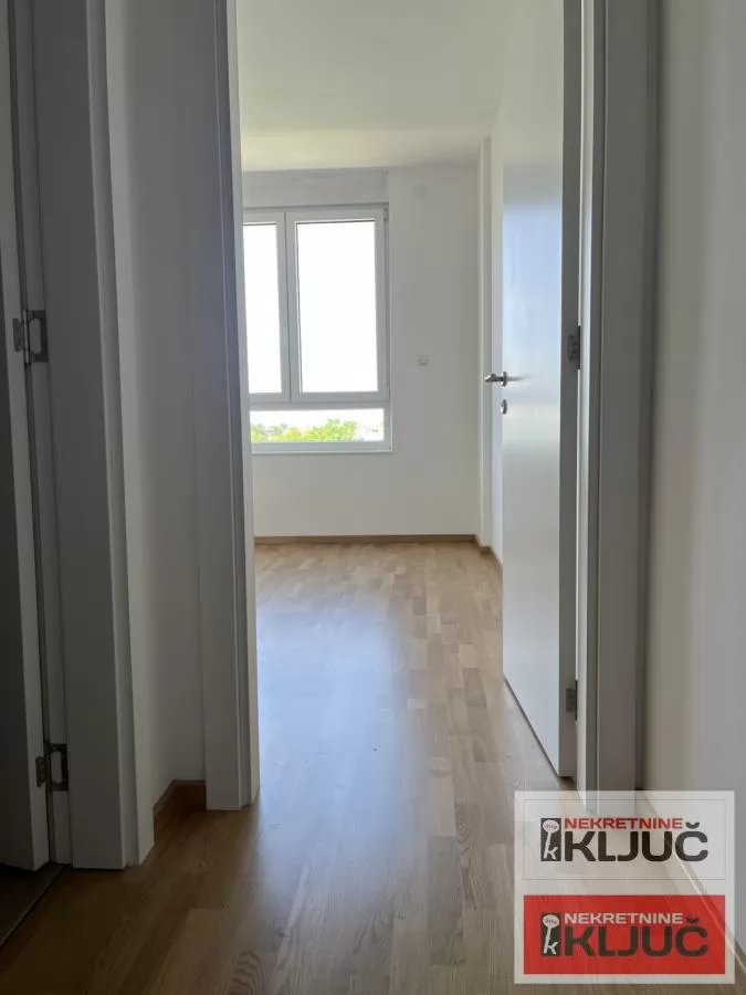 KOD SOMBORSKOG BULEVARA, 62m2, Trosoban, Novogradnja 1