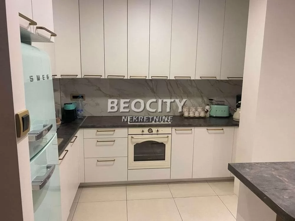 Trosoban stan, 99 m2, Novi Sad ID: 127728 3