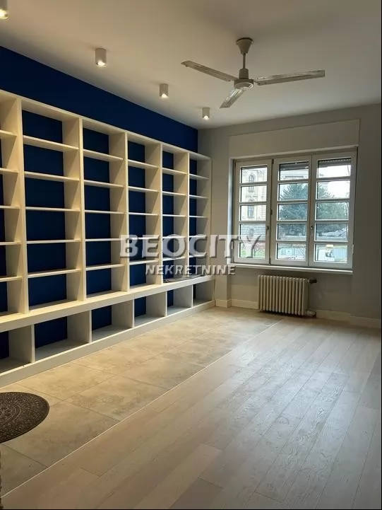 Dvosoban stan, 125 m2, Skupština, Vlajkovićeva ID: 127769 1