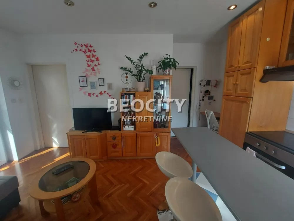 Dvosoban stan, 32 m2, Rotkvarija, Valentina Vodnika ID: 127426 3