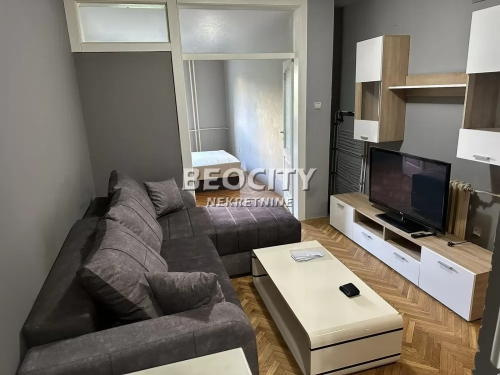 Dvosoban stan, 35 m2, Novi Sad, Bulevar Oslobođenja ID: 84472 1