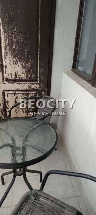 Dvosoban stan, 42 m2, Grbavica, Bulevar Cara Lazara ID: 127763 7