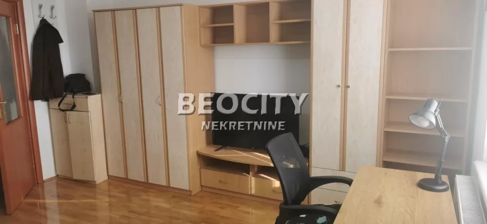 Jednosoban stan, 28 m2, Grbavica, Bulevar Cara Lazara ID: 127430 3