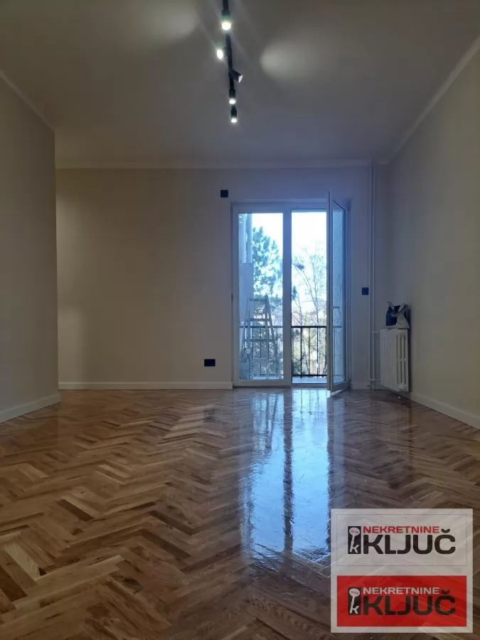 KOD SINAGOGE, 59m2, Dvosoban, Renoviran, Useljiv 5