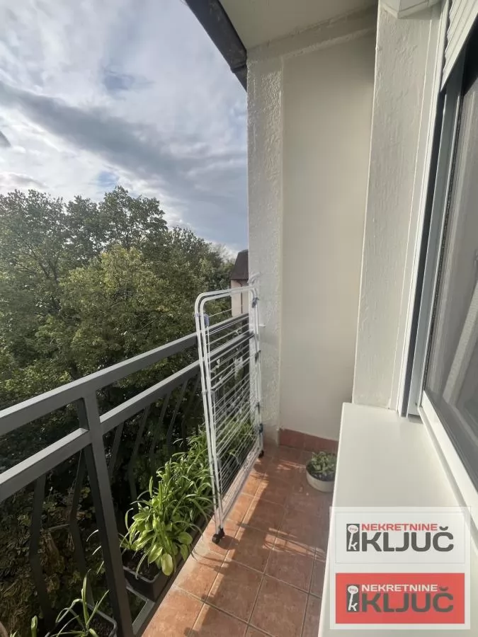 SATELITSKA PIJACA, 25m2, Jednoiposoban, Renoviran, Namešten 7