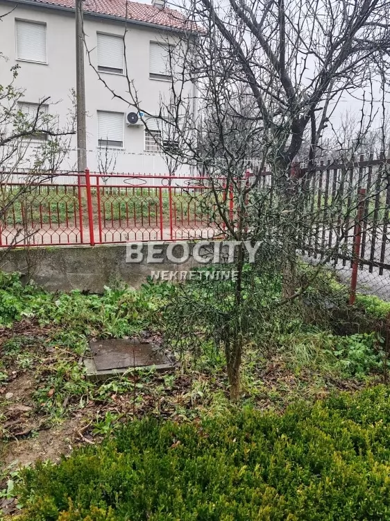 Trosobna kuća, 120 m2, Resnik, Golili breg ID: 127784 16