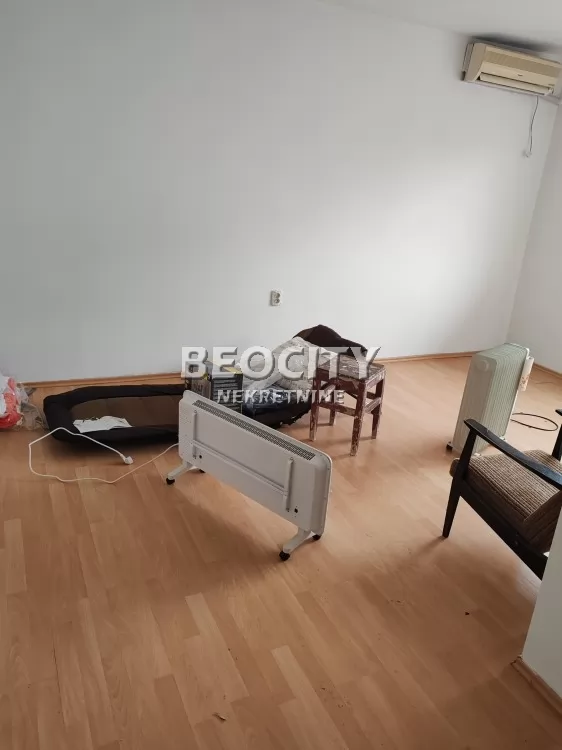 Trosobna kuća, 120 m2, Resnik, Golili breg ID: 127784 4