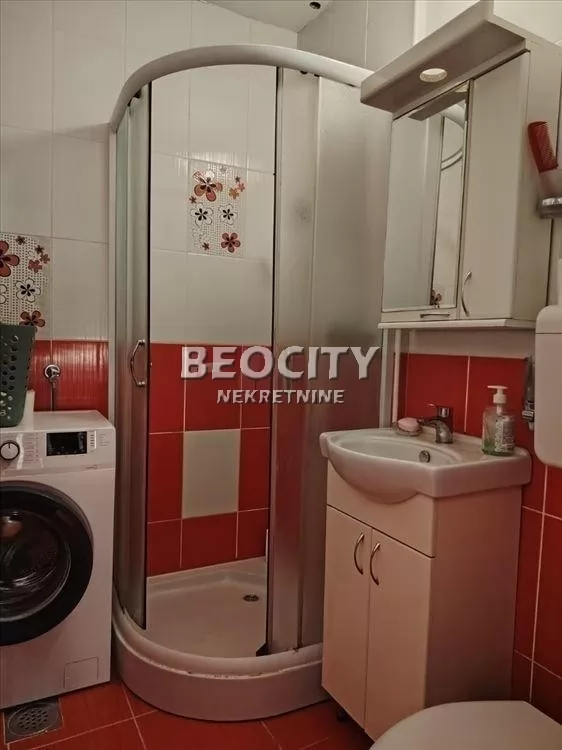 Jednosoban stan, 31 m2, Zemun, Bežanijska ID: 127797 10