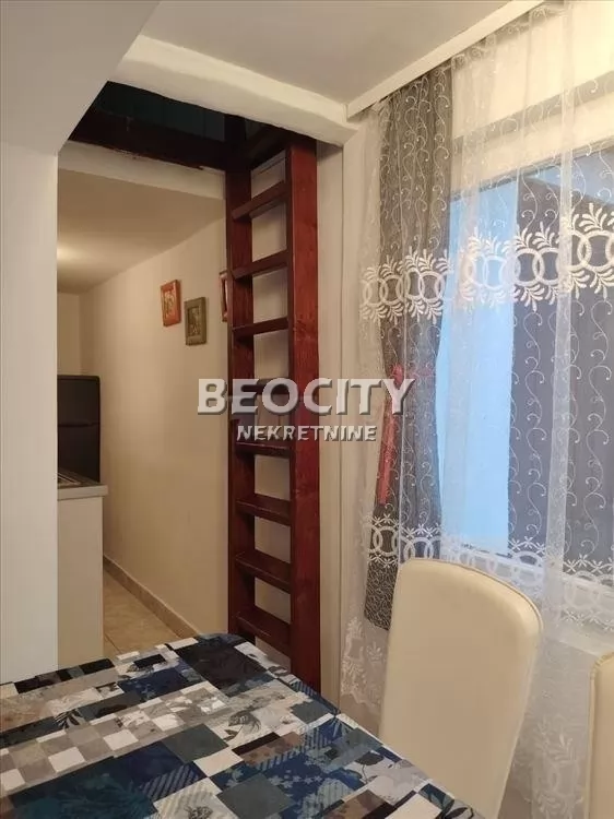 Jednosoban stan, 31 m2, Zemun, Bežanijska ID: 127797 8