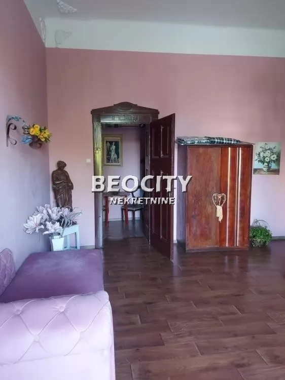 Jednosoban stan, 50 m2, Zemun, Avijaticarski trg ID: 101307 7