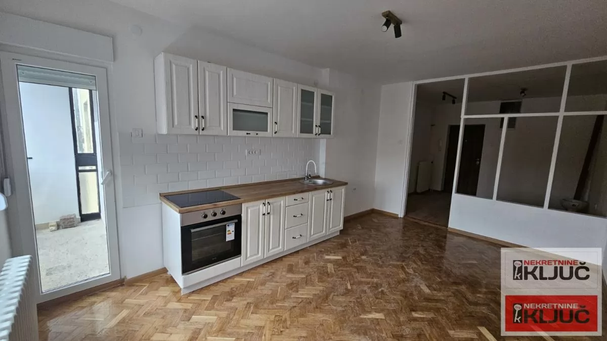 KOD SAJMA, 59m2, Dvoiposoban, Renoviran 2