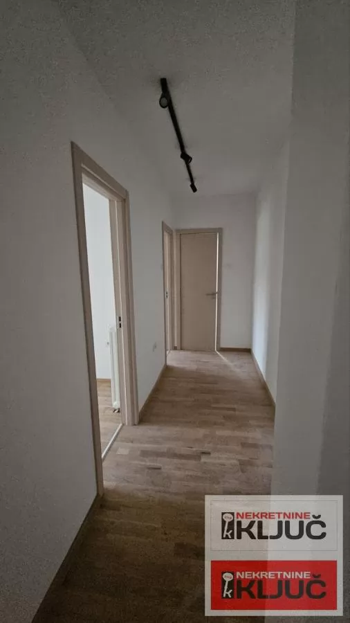 KOD SAJMA, 59m2, Dvoiposoban, Renoviran 3