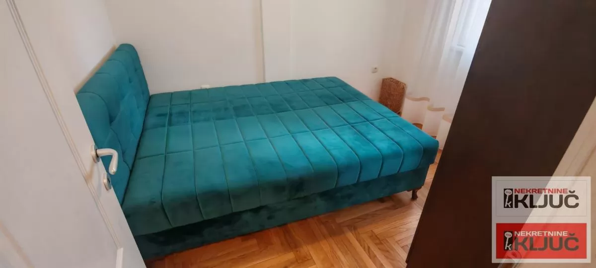 Odlican stan na Sajmu 7