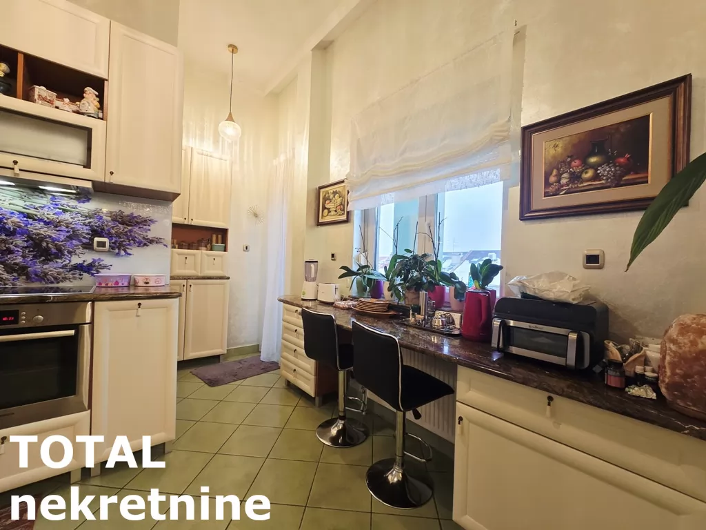 Stan,NOVI SAD,GRBAVICA,kv: 359.00, € 665900, ID: 1097899 12