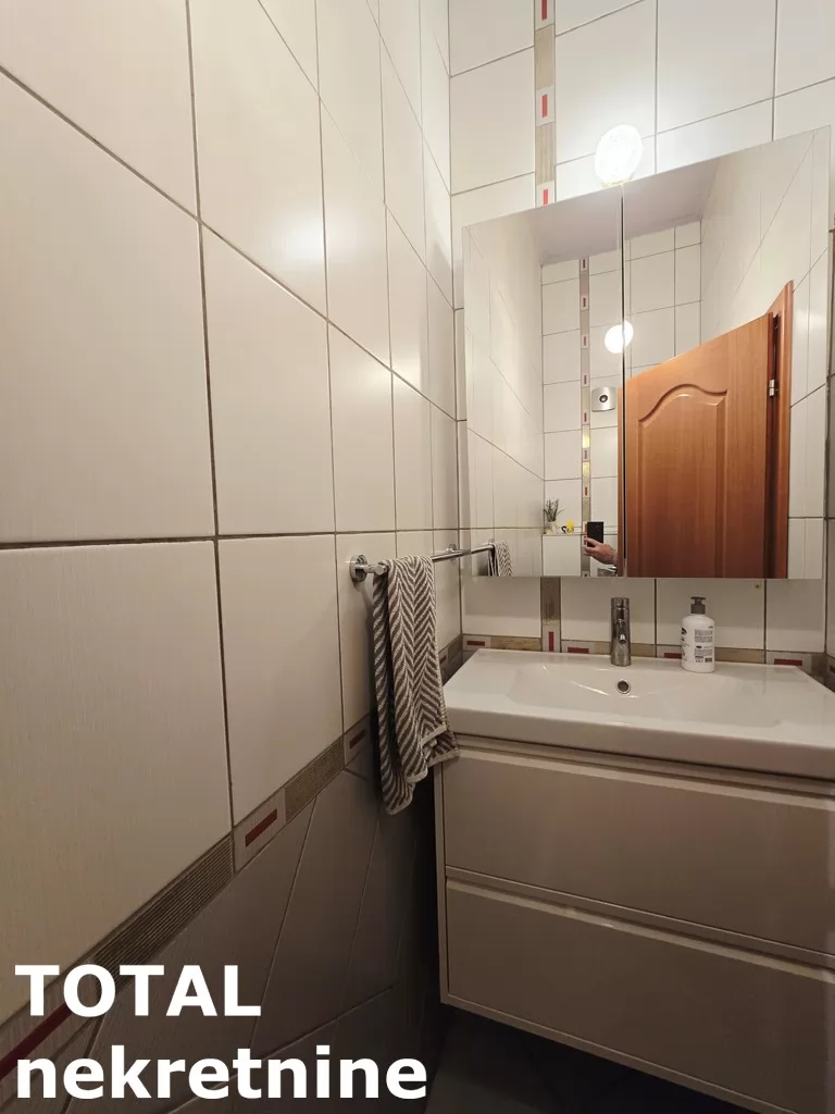 Stan,NOVI SAD,GRBAVICA,kv: 359.00, € 665900, ID: 1097899 16