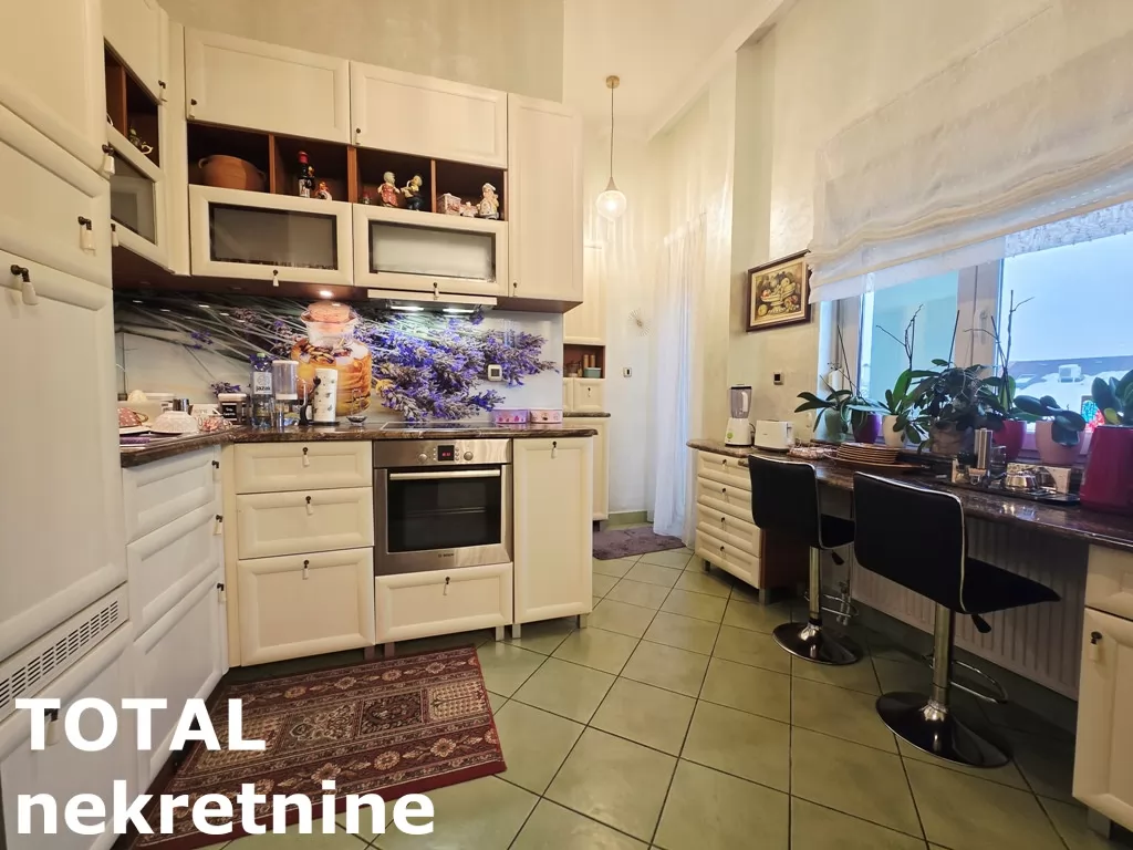 Stan,NOVI SAD,GRBAVICA,kv: 359.00, € 665900, ID: 1097899 9