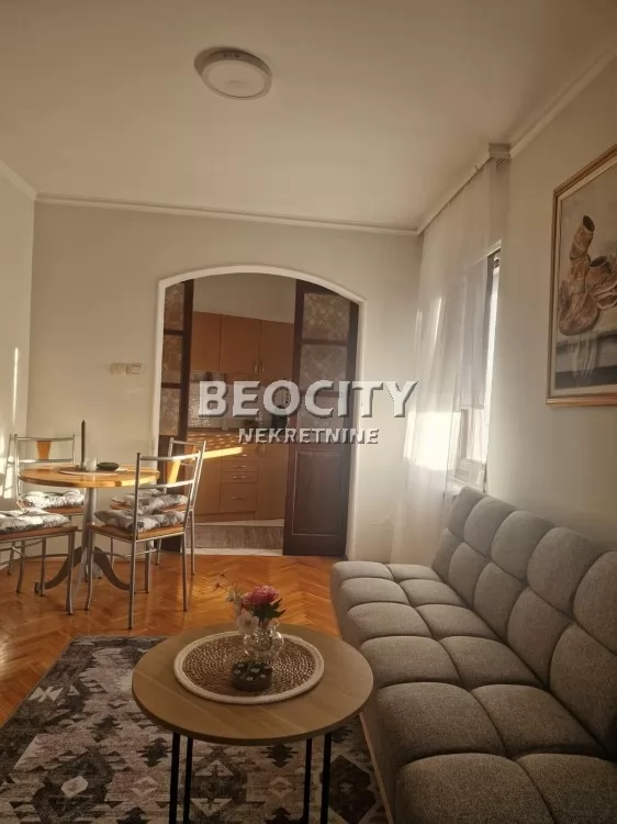 Dvosoban stan, 45 m2, Novi Sad, Pozorišni trg ID: 127790 6