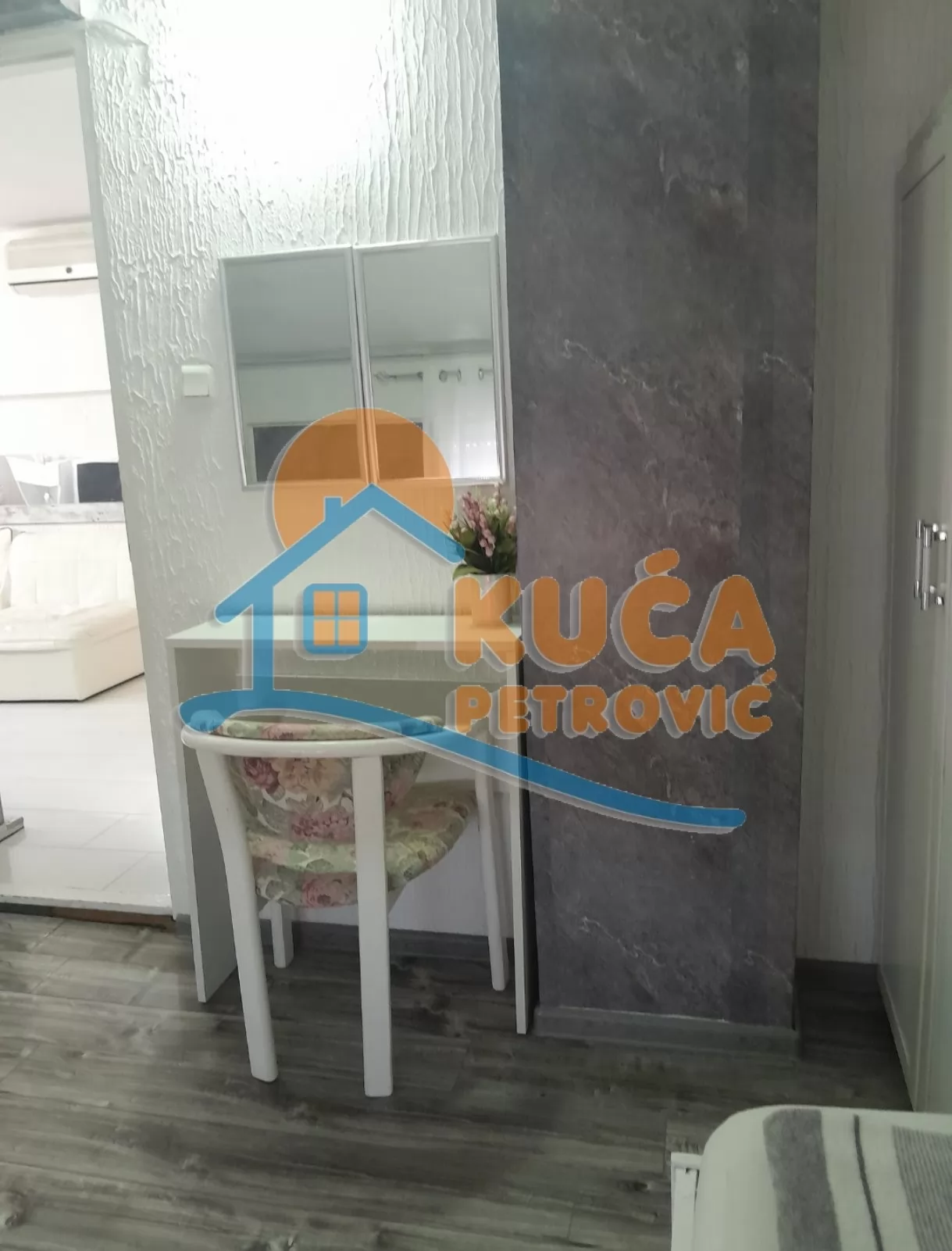 Dvosoban stan, 55 m2, Crveni krst, Jasenove vode ID: i-015599 11