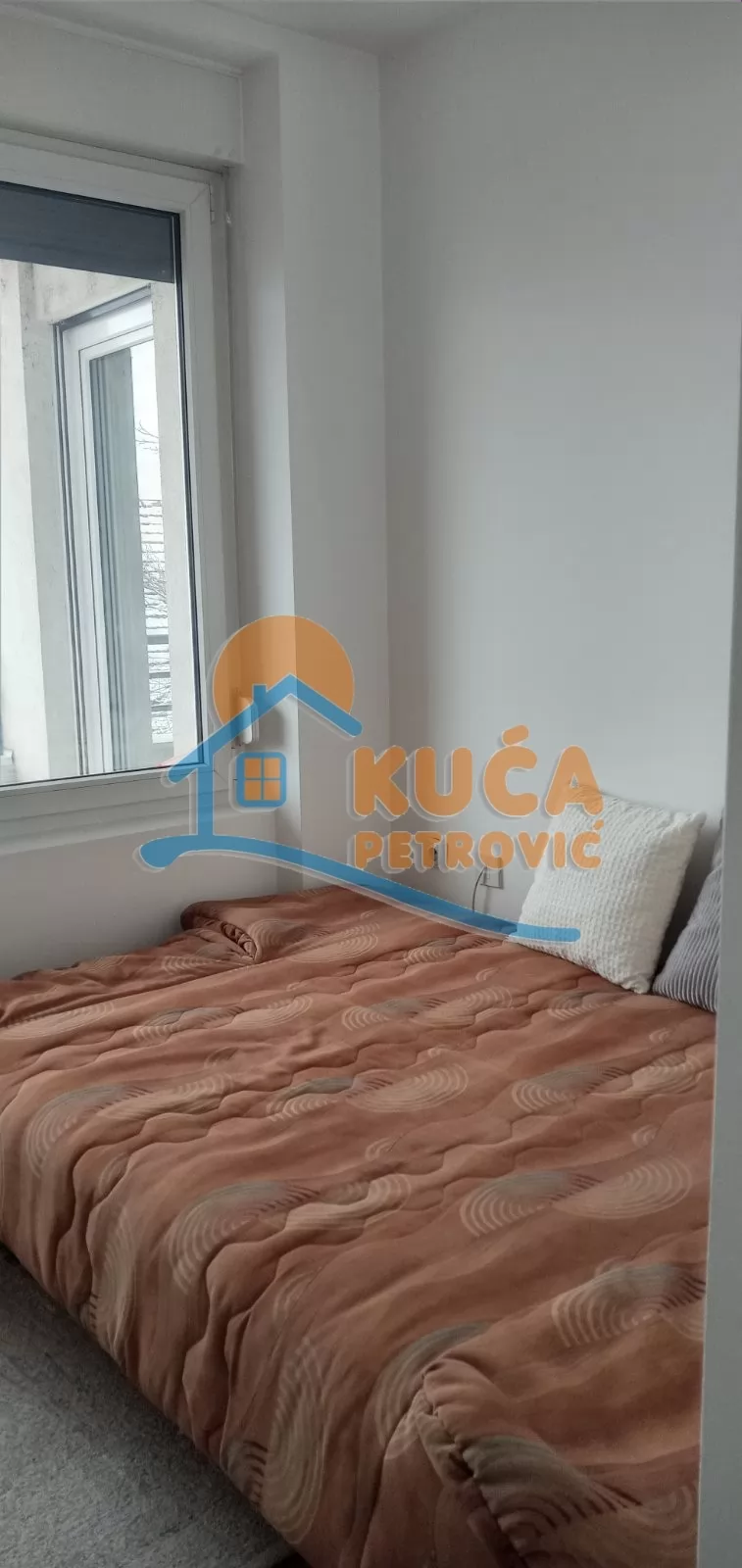 Jednosoban stan, 38 m2, Centar, Novosadska ID: i-015595 12