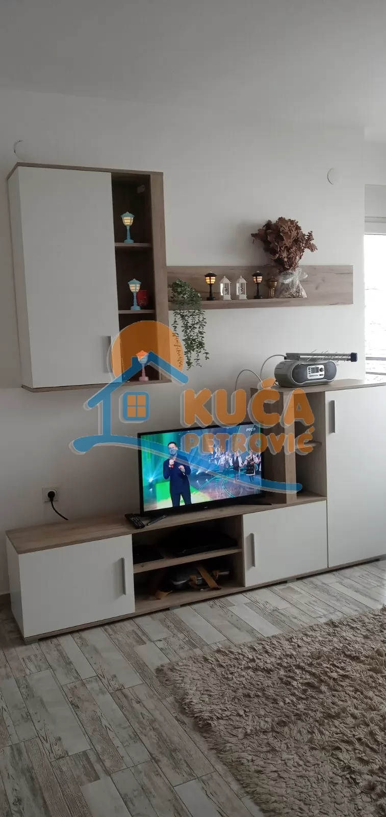 Jednosoban stan, 38 m2, Centar, Novosadska ID: i-015595 6