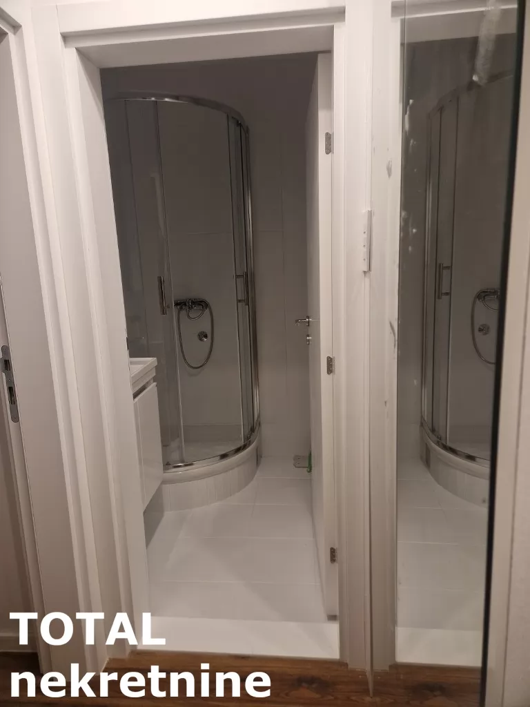 Stan,NOVI SAD,CENTAR,kv: 35.00, € 135000, ID: 1102047 9