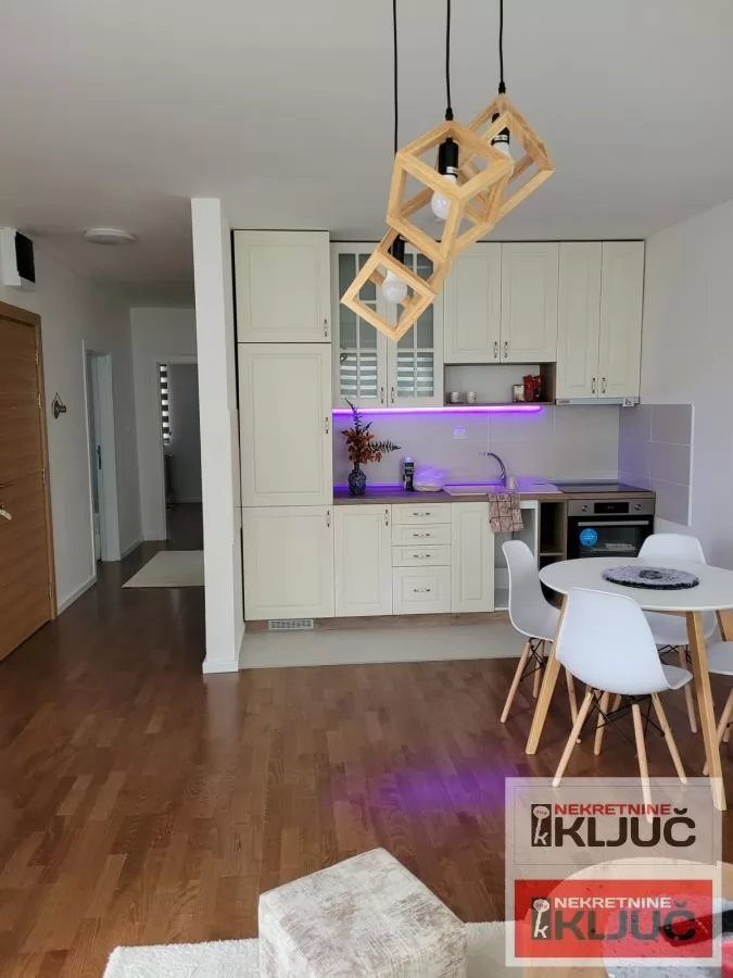 TELEPSKA DOLINA-GRANDE, 71m2, Troiposoban, Namešten 2