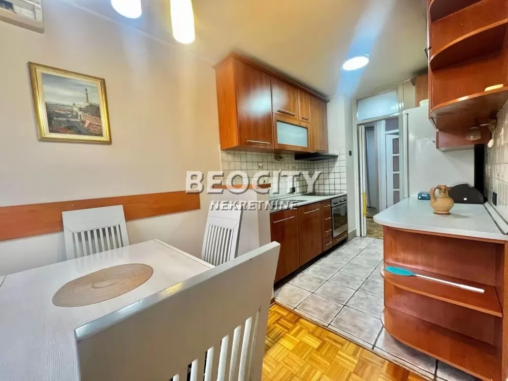 Trosoban stan, 82 m2, Lion, Bulevar kralja Aleksandra ID: 127849 4