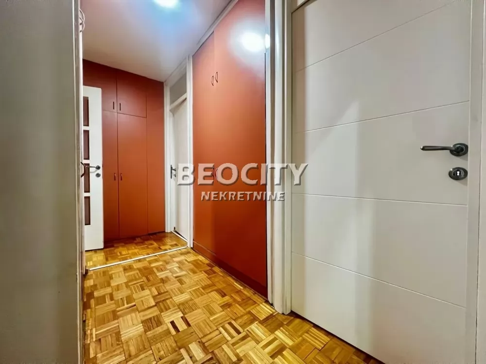 Trosoban stan, 82 m2, Lion, Bulevar kralja Aleksandra ID: 127849 8