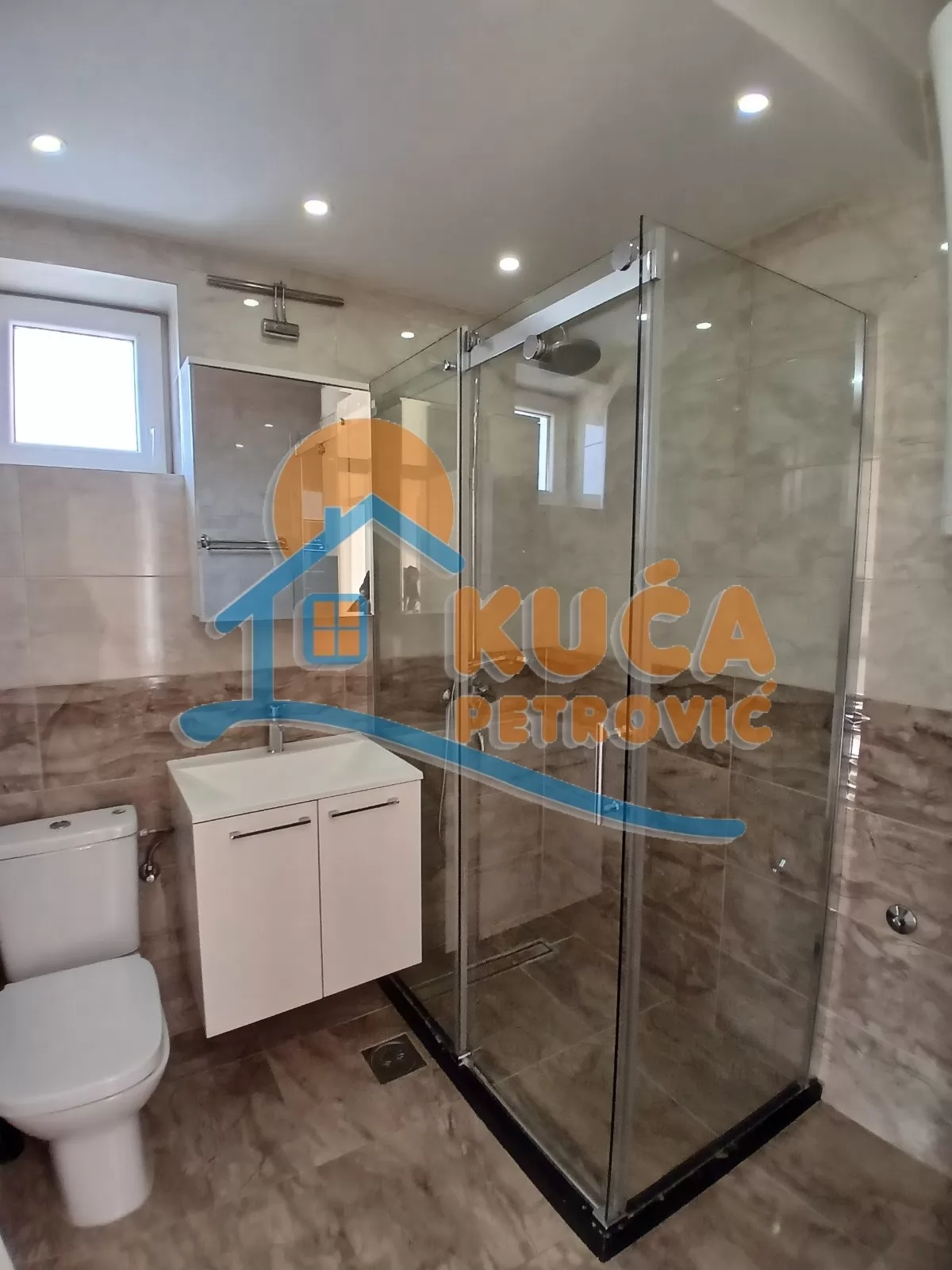 Trosoban stan, 86 m2, Medijana, Topličina ID: i-015594 11