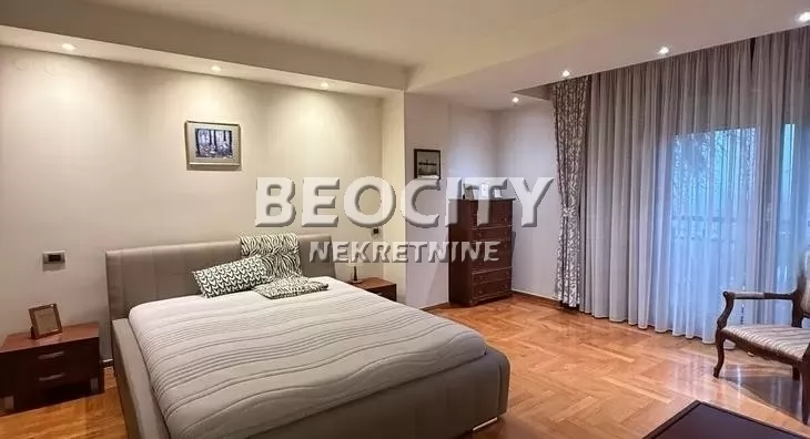 Kuća, 330 m2, Julino brdo, Poručnika Spasića i Mašere ID: 127210 11