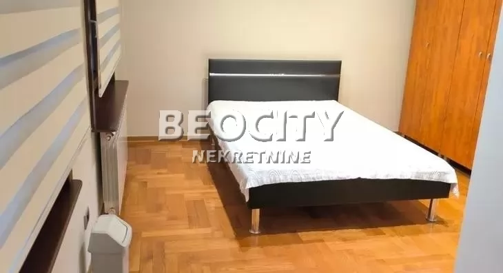 Kuća, 330 m2, Julino brdo, Poručnika Spasića i Mašere ID: 127210 8